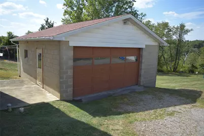 1137 Connellsville Rd, Washington Township, PA 15438 - Photo 33