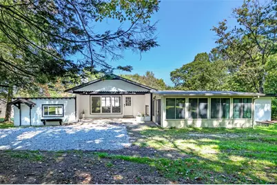 1812 Ridge Rd, Jeannette, PA 15644 - Photo 1