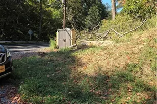 258 Spring Run Rd, Moon/Crescent Twp, PA 15046 - Photo 13