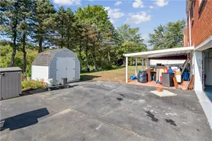 952 Fredericka Dr, South Park, PA 15236 - Photo 27