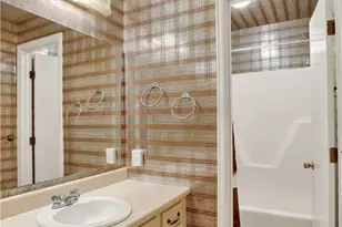 1825 Foxcroft Ln, Pittsburgh, PA 15101 - Photo 29