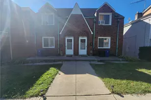 244-246 E Meyers St, Pittsburgh, PA 15210 - Photo 1