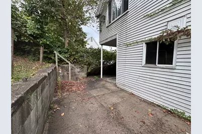 42 Sprague St, Wilmerding, PA 15148 - Photo 3