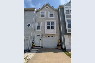 521 Elm Ct, Oakdale, PA 15071 - Photo 1