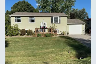 17 26th St, Pymatuning Township, PA 16125 - Photo 1