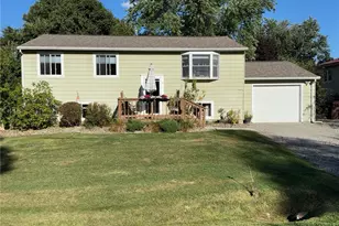 17 26th St, Pymatuning Township, PA 16125 - Photo 1