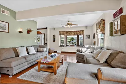 17 Mulberry Ct, Coal Center Boro, PA 15423 - Photo 9