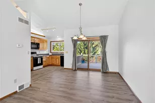 75 Coraopolis Rd, Kennedy Township, PA 15108 - Photo 7