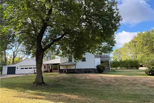 4026 Patterson Rd, Raccoon Township, PA 15001 - Photo 3