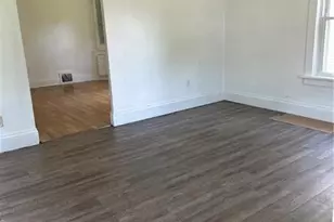 268 Malleable St, Sharon, PA 16146 - Photo 3