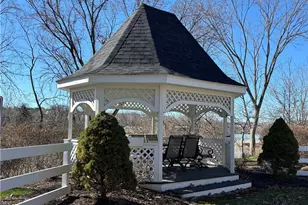 208 Waterside Dr, Peters Township, PA 15317 - Photo 3