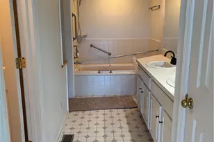 208 Waterside Dr, Peters Township, PA 15317 - Photo 15