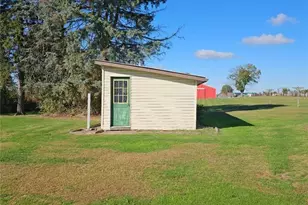 6304 Tuscarawas Rd, Ohioville, PA 15052 - Photo 45