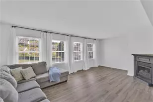 2002 Ashburn Ct, Penn Twp, PA 15644 - Photo 7