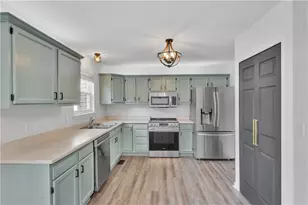 2002 Ashburn Ct, Penn Twp, PA 15644 - Photo 15