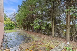 409 Cherrywood Dr, Pittsburgh, PA 15214 - Photo 37