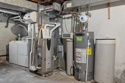 409 Cherrywood Dr, Pittsburgh, PA 15214 - Photo 27