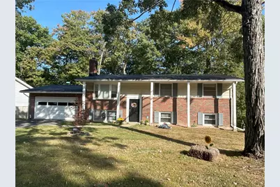 129 Crestmont Dr, Shippenville, PA 16254 - Photo 1