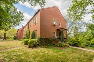 426 Sulgrave Rd, Pittsburgh, PA 15211 - Photo 9