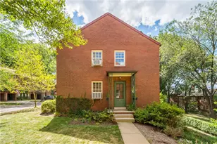 426 Sulgrave Rd, Pittsburgh, PA 15211 - Photo 1