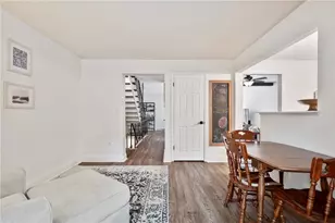 335 Woodbridge Dr, Ross Twp, PA 15237 - Photo 9