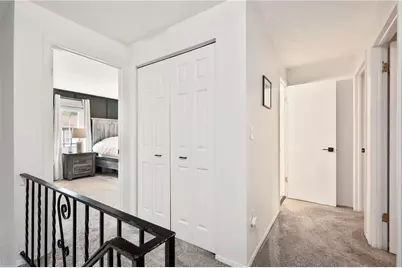 335 Woodbridge Dr, Ross Twp, PA 15237 - Photo 15