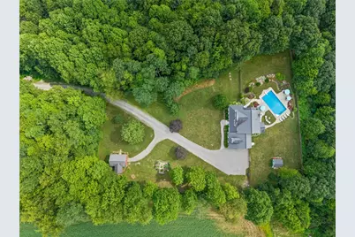 146 Graham Dr, New Sewickley Township, PA 15042 - Photo 9