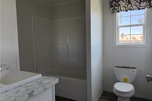 443 Hy-Vue Dr, Clinton Township, PA 16056 - Photo 11