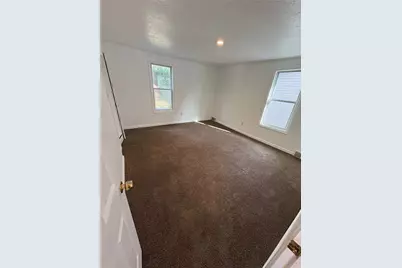 537 Indiana Avenue, Glassport, PA 15045 - Photo 29