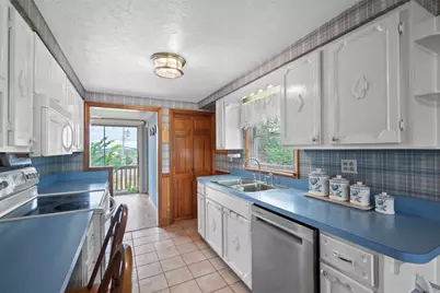 2033 McKees Rocks Road, Kennedy Township, PA 15136 - Photo 7