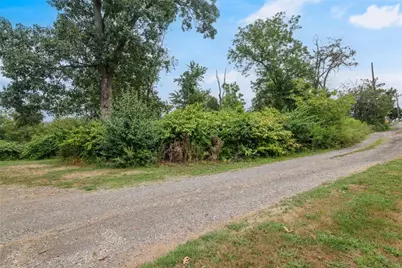 2033 McKees Rocks Road, Kennedy Township, PA 15136 - Photo 29