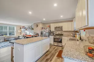 4317 Zenith Ln, South Park, PA 15129 - Photo 11