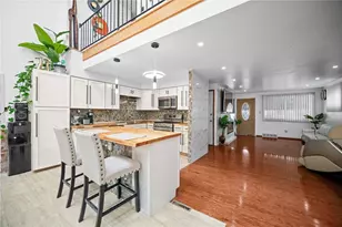 124 Broadcrest Dr, Lincoln Larimer, PA 15235 - Photo 5