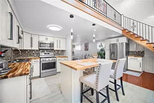 124 Broadcrest Dr, Lincoln Larimer, PA 15235 - Photo 9