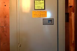 415 Dewalt Dr, Baldwin Twp, PA 15234 - Photo 13