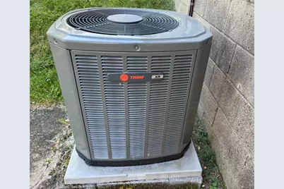 415 Dewalt Dr, Baldwin Twp, PA 15234 - Photo 15