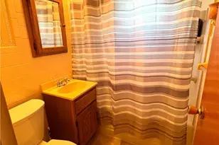 415 Dewalt Dr, Baldwin Twp, PA 15234 - Photo 9