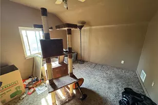 531 Burton Dr, Pittsburgh, PA 15235 - Photo 13