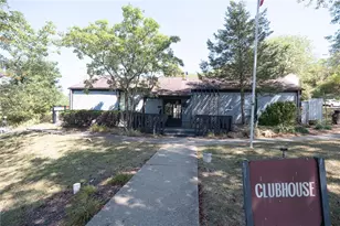 2034 Swallow Hill Rd, Scott Township, PA 15220 - Photo 19