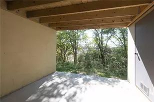 2034 Swallow Hill Rd, Scott Township, PA 15220 - Photo 15