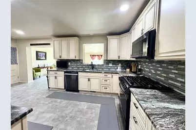 824 Shenango Stop Road, Shenango Township, PA 16101 - Photo 11