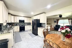 824 Shenango Stop Rd, Shenango Township, PA 16101 - Photo 7