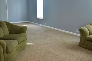 312 N Broad St, Grove City Boro, PA 16127 - Photo 5