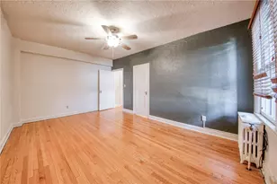 372 S Highland Ave, Pittsburgh, PA 15206 - Photo 25