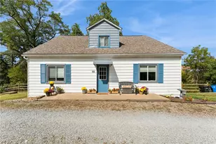 90 Shraders Ln, North Huntingdon, PA 15642 - Photo 1