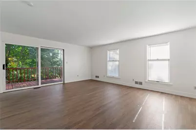 32 Bracken Place, Pittsburgh, PA 15239 - Photo 5