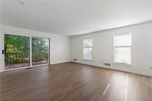 32 Bracken Pl, Pittsburgh, PA 15239 - Photo 5