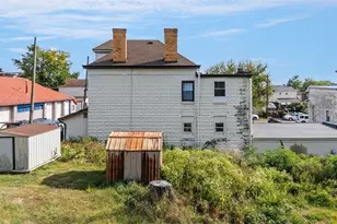 2121 Magnolia St, Spring Hill, PA 15212 - Photo 33