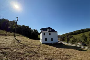 1182 Mount Morris Rd, Franklin Township, PA 15370 - Photo 5