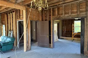 1182 Mount Morris Rd, Franklin Township, PA 15370 - Photo 13